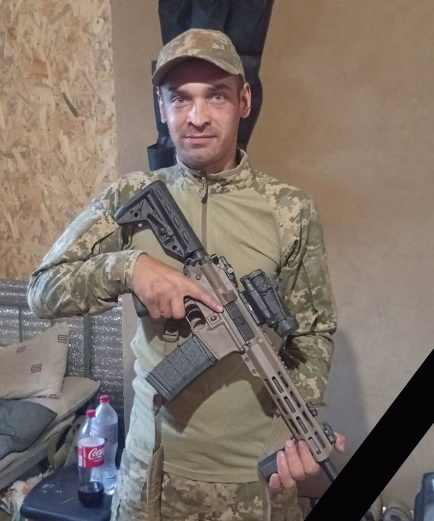 На війні загинув захисник з Прикарпаття Руслан Пташник 1